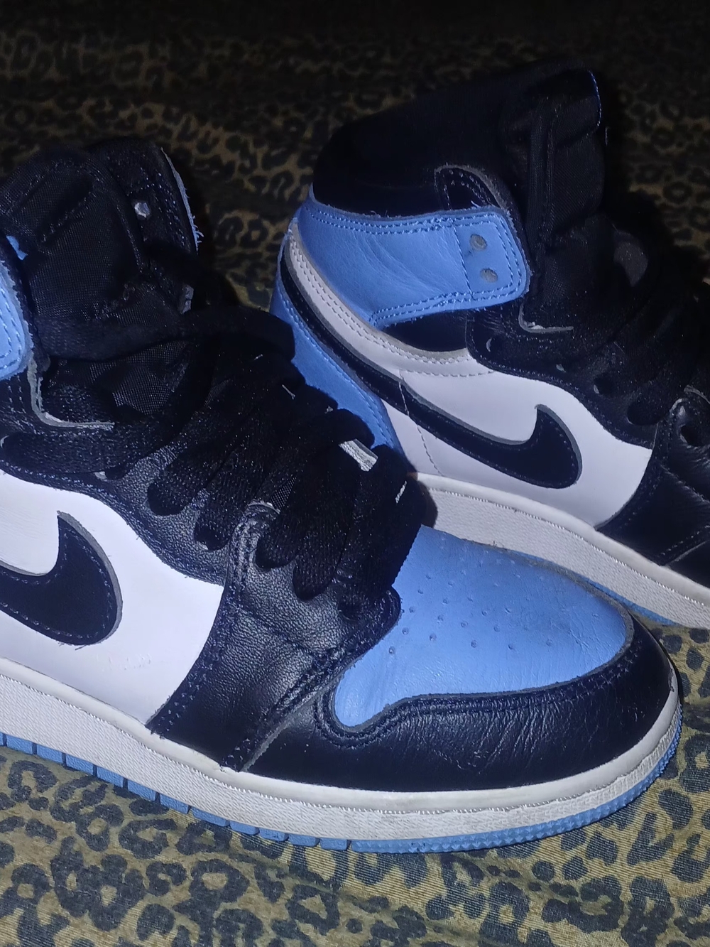 Jordan Kids High-Top Sneakers in Black, White & Light Blue